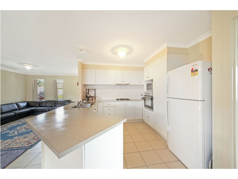 4 Tara Grove, Bellmere QLD 4510