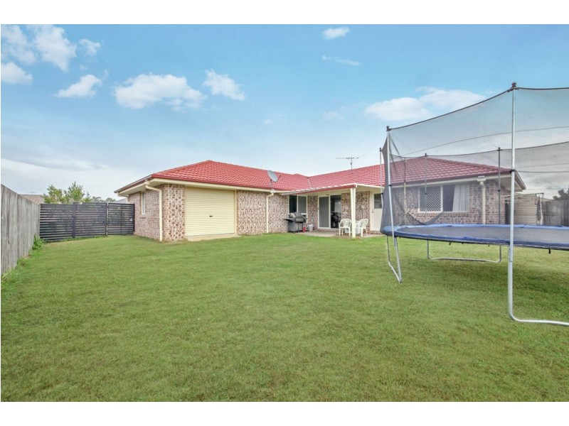 4 Tara Grove, Bellmere QLD 4510