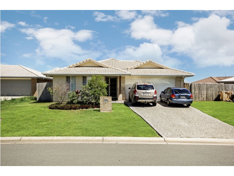 6 Feather Court, Morayfield QLD 4506