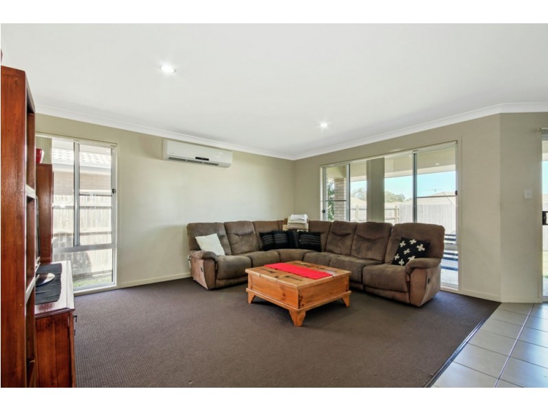 6 Feather Court, Morayfield QLD 4506