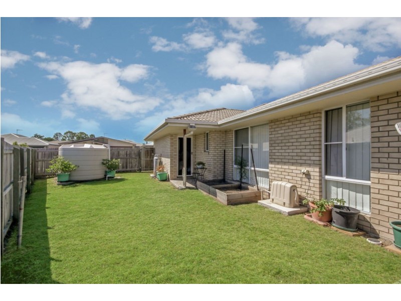 6 Feather Court, Morayfield QLD 4506
