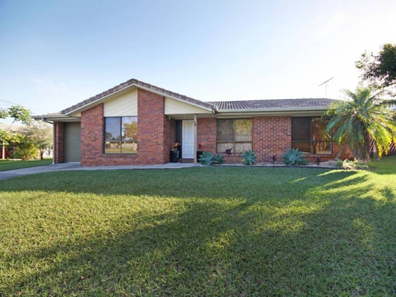 106 Glenwood Drive, Morayfield QLD 4506