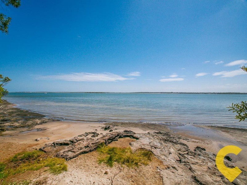 109-111 Horace St, White Patch QLD 4507