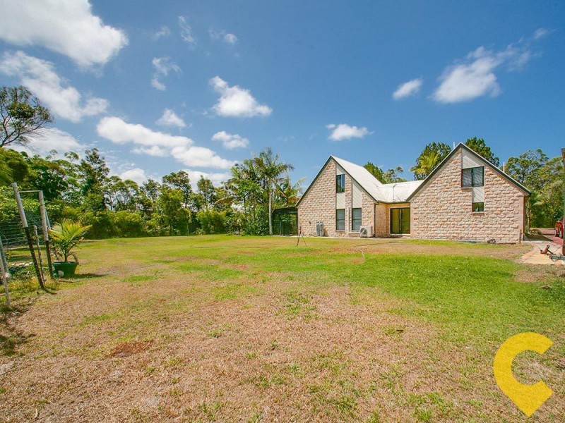 109-111 Horace St, White Patch QLD 4507