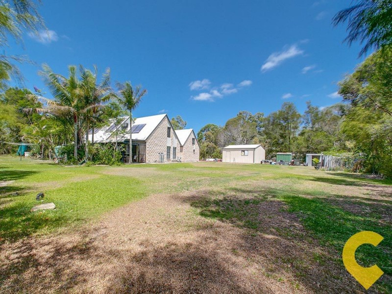 109-111 Horace St, White Patch QLD 4507