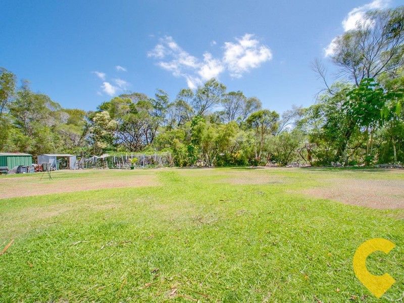 109-111 Horace St, White Patch QLD 4507