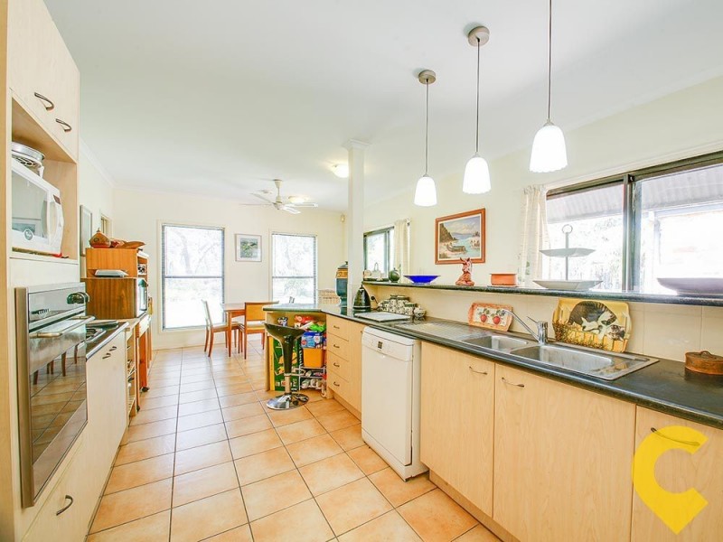 109-111 Horace St, White Patch QLD 4507