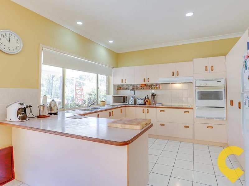 501 Oakey Flat Road, Morayfield QLD 4506