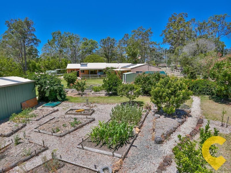 501 Oakey Flat Road, Morayfield QLD 4506