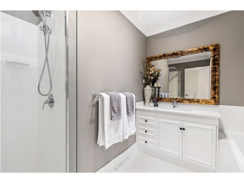 1 Koala Drive, Morayfield QLD 4506