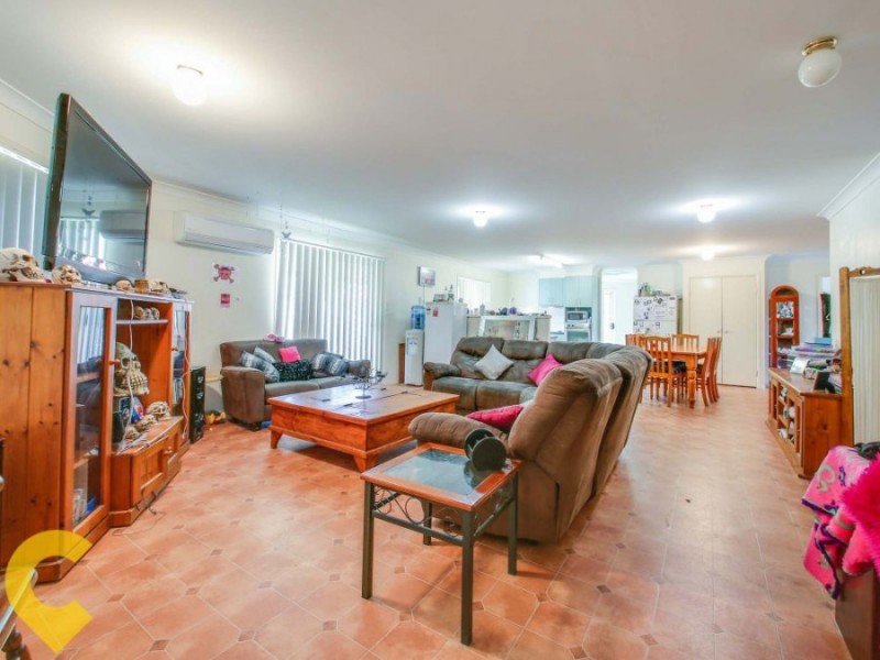21 Glenn Street, Morayfield QLD 4506