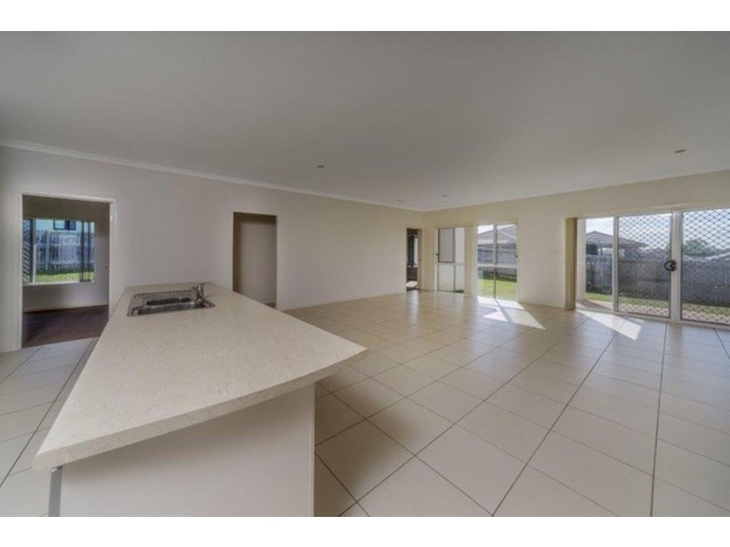14 Lilly Anna Lane, Narangba QLD 4504