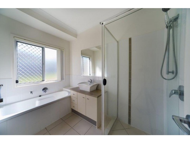 14 Lilly Anna Lane, Narangba QLD 4504