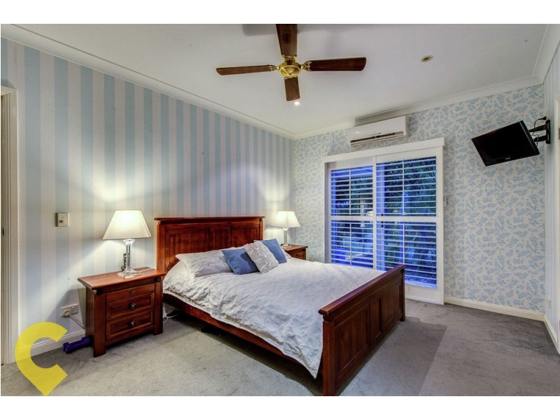 12 Woodswallow Place, Bellbowrie QLD 4070