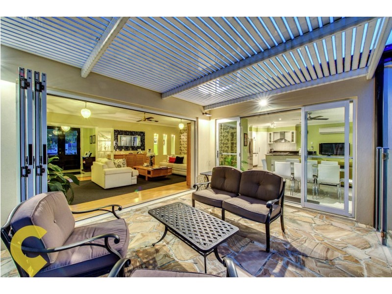 12 Woodswallow Place, Bellbowrie QLD 4070