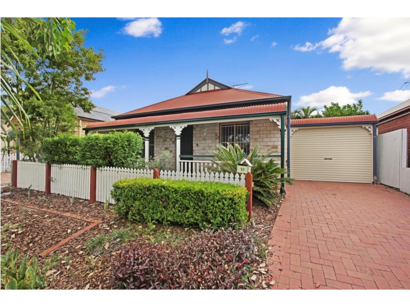 13 Simpson Way, Forest Lake QLD 4078