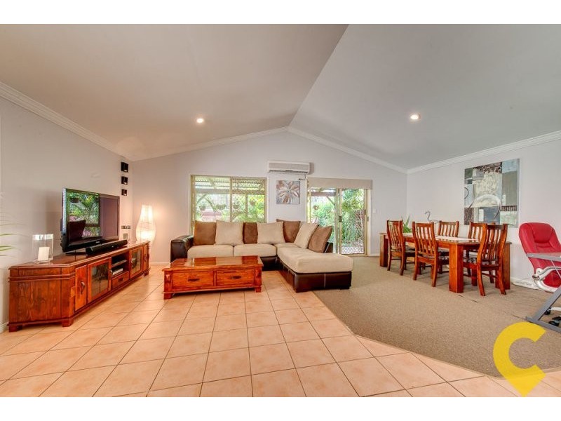 5 Maidenhair Court, Forest Lake QLD 4078