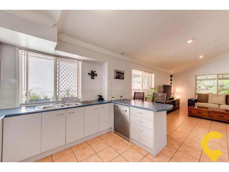 5 Maidenhair Court, Forest Lake QLD 4078