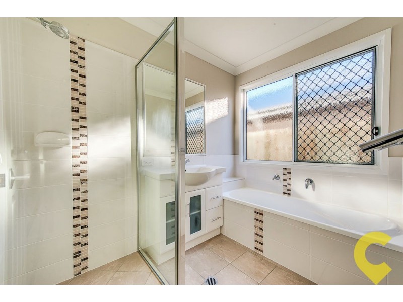 4 Haywood Street, Redbank Plains QLD 4301