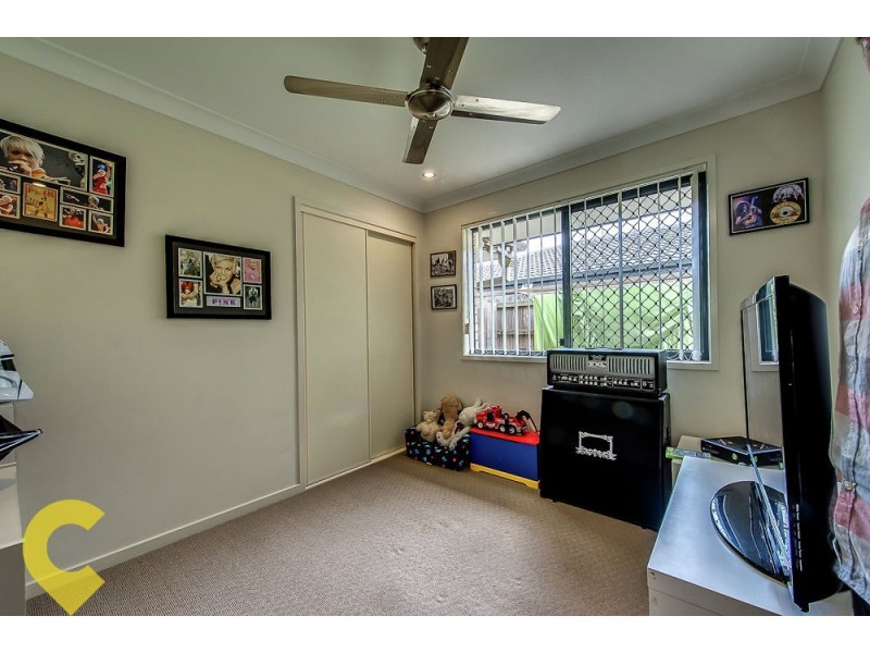 28 Fred Pham Crescent, Doolandella QLD 4077
