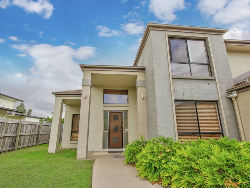 61 Juniper Street, Heathwood QLD 4110