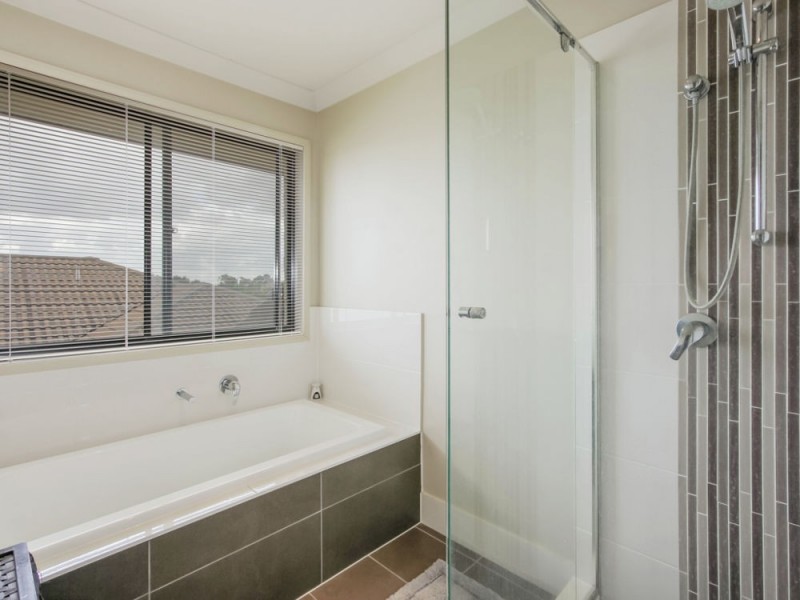 61 Juniper Street, Heathwood QLD 4110