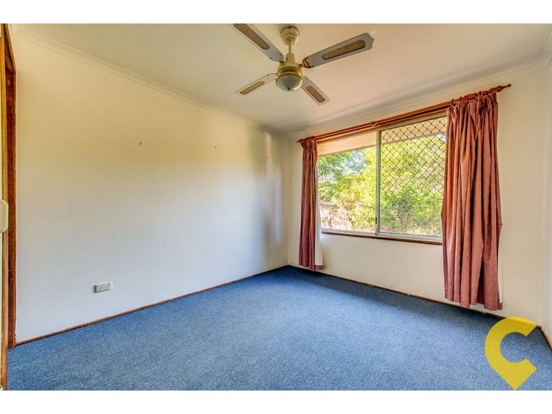 6 Karen Street, Camira QLD 4300