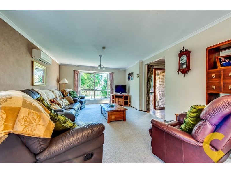 4 Minker Place, Forest Lake QLD 4078