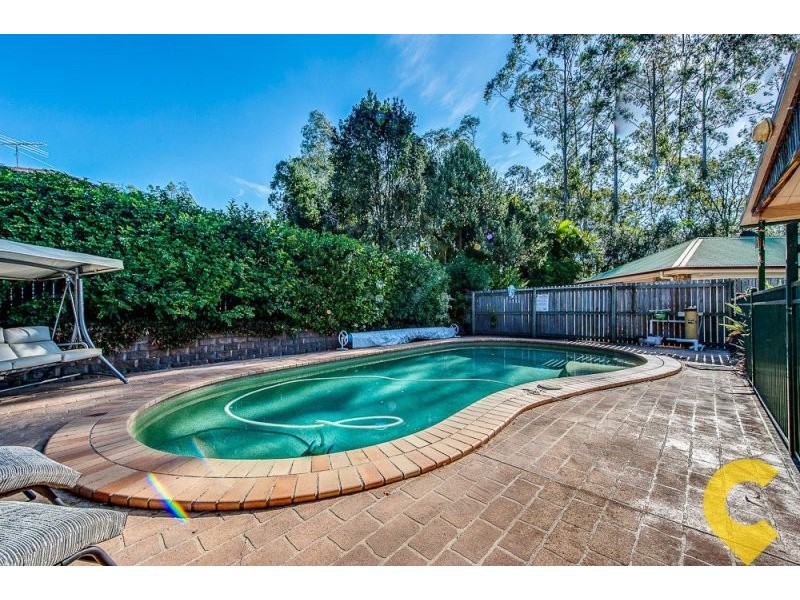 4 Minker Place, Forest Lake QLD 4078