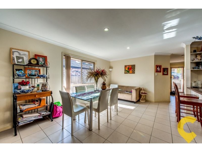 24 Flower Place, Richlands QLD 4077