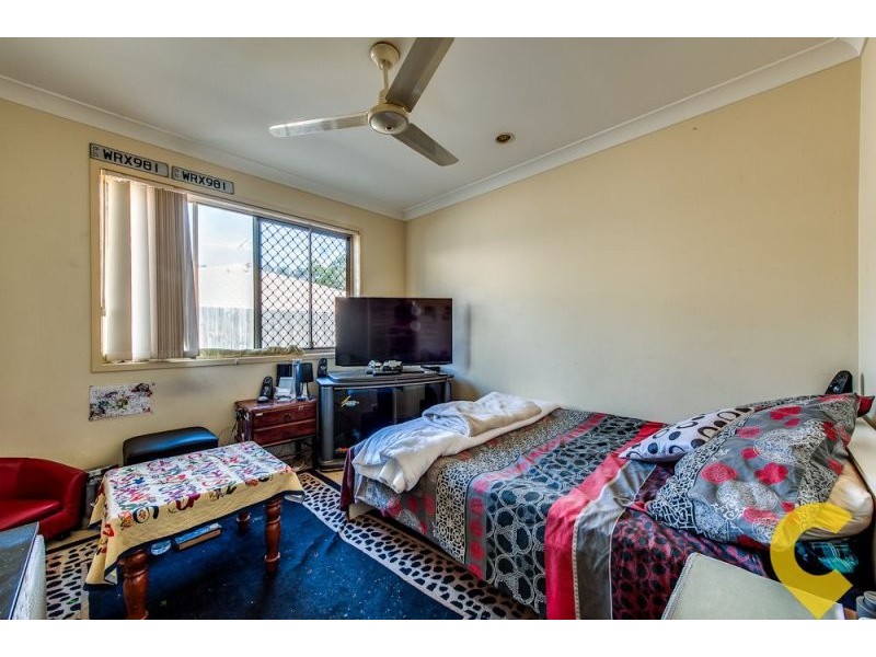 24 Flower Place, Richlands QLD 4077