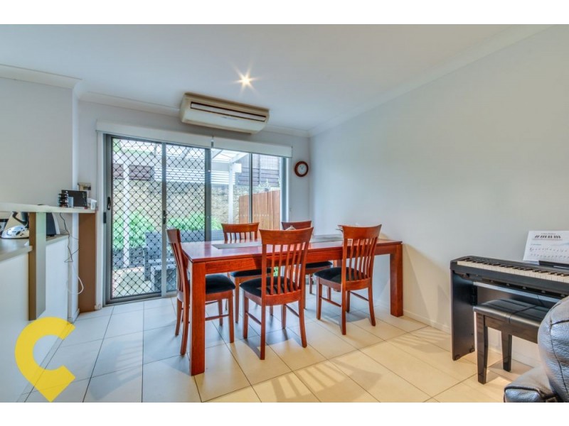 16 Ellerston Ave, Brookwater QLD 4300