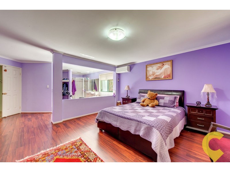 11 Chiswick Place, Forest Lake QLD 4078