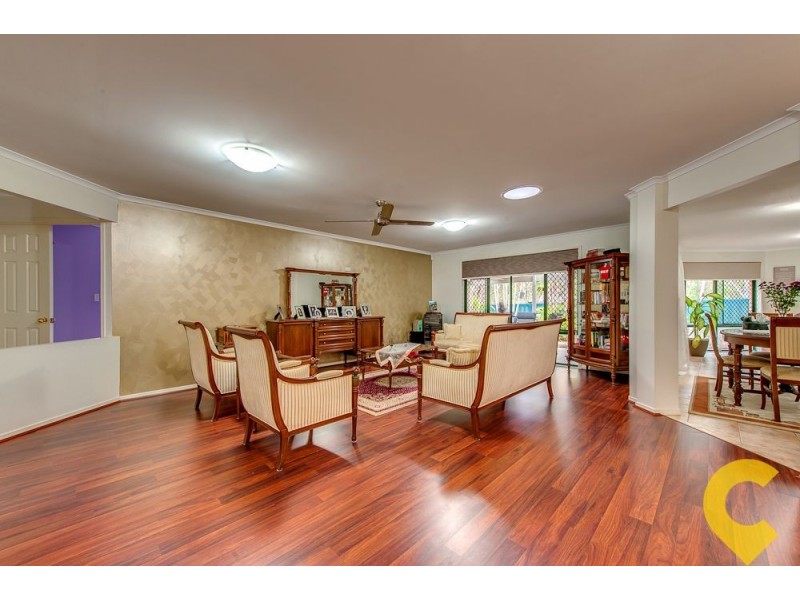 11 Chiswick Place, Forest Lake QLD 4078