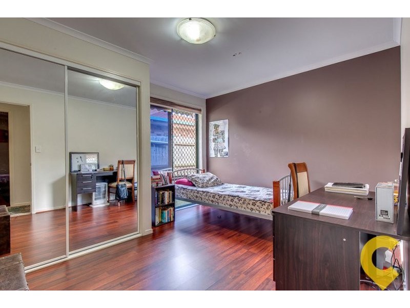 11 Chiswick Place, Forest Lake QLD 4078