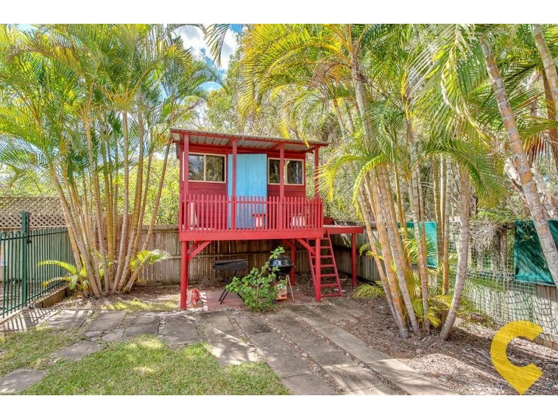 11 Chiswick Place, Forest Lake QLD 4078