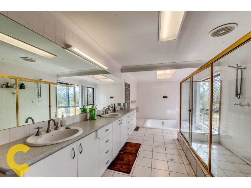 196 Ritchie Road, Pallara QLD 4110