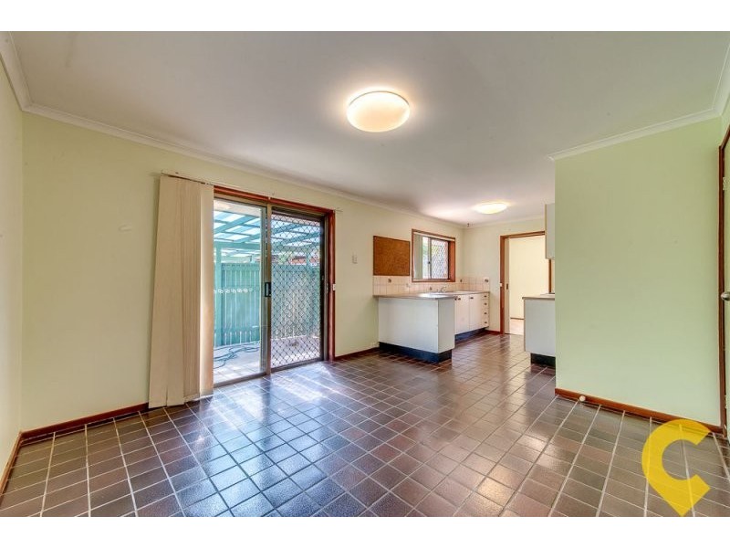 6 Robin Street, Camira QLD 4300