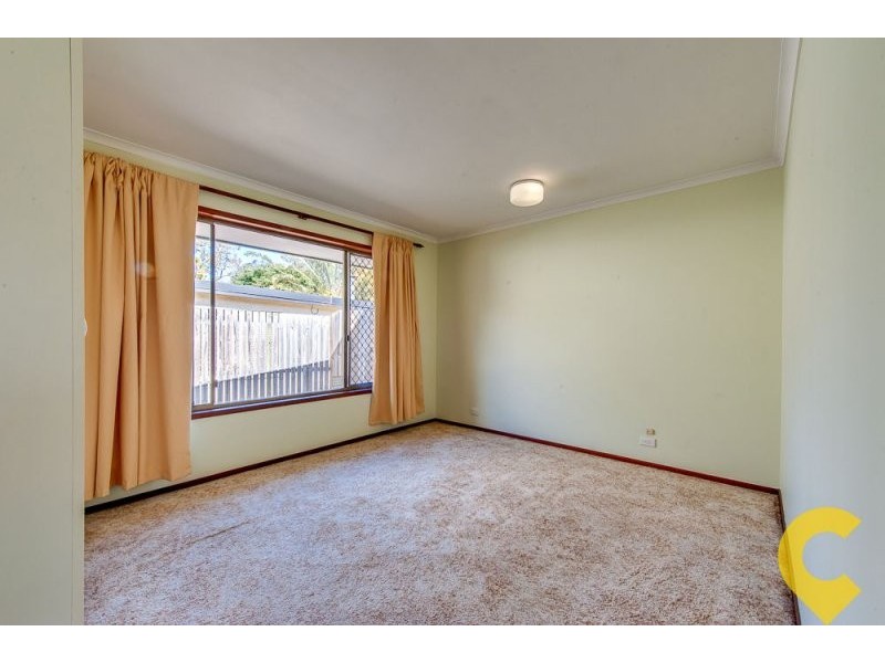 6 Robin Street, Camira QLD 4300