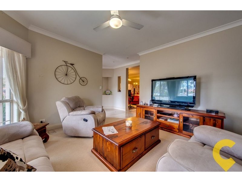 31 Balmoral Place, Forest Lake QLD 4078