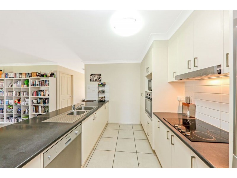 39 Colebrook Crescent, Doolandella QLD 4077