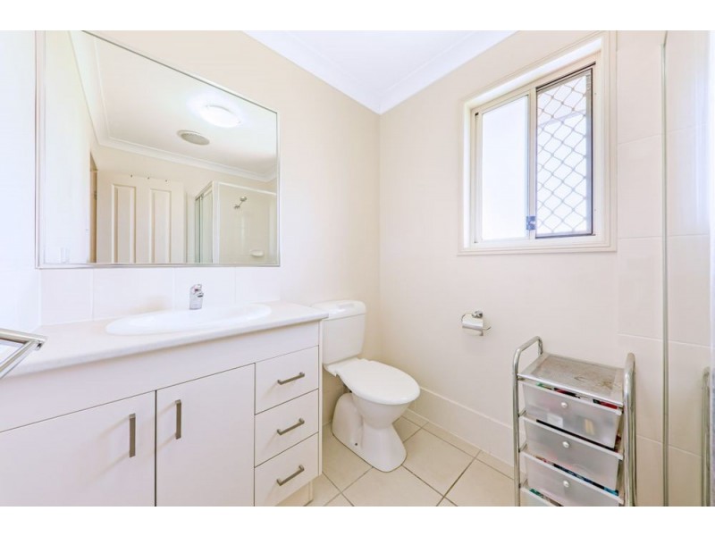 39 Colebrook Crescent, Doolandella QLD 4077