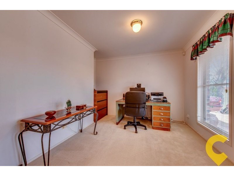 21 Gardenia Close, Stretton QLD 4116