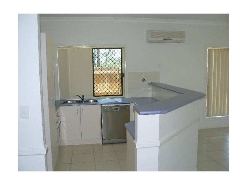 36 Gippsland Cct, Forest Lake QLD 4078