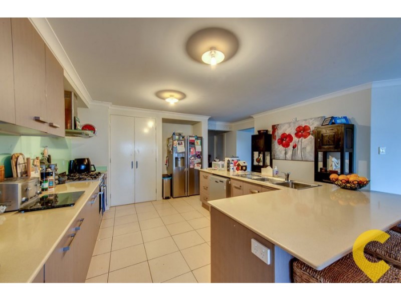 52 Parkwood Drive, Heathwood QLD 4110