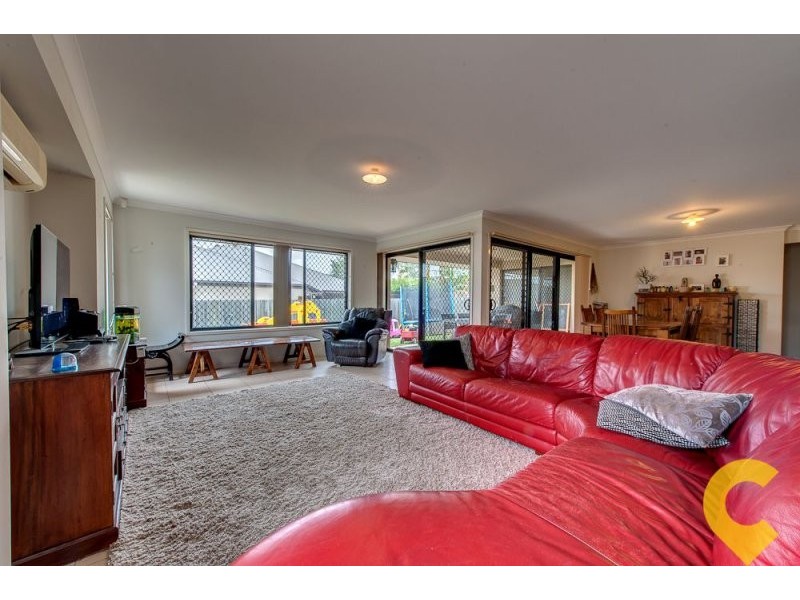 52 Parkwood Drive, Heathwood QLD 4110