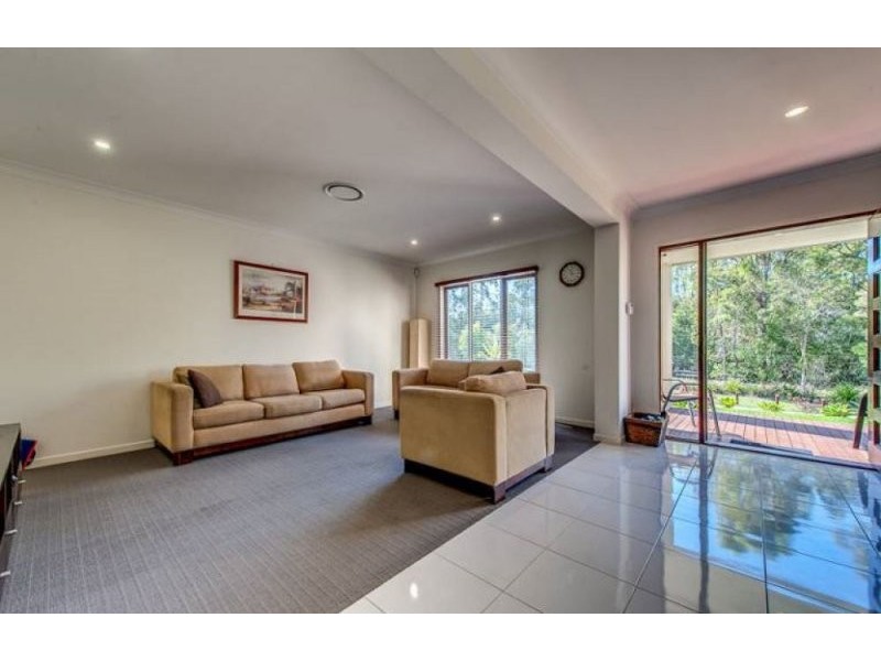 45 Laurel Street, Heathwood QLD 4110