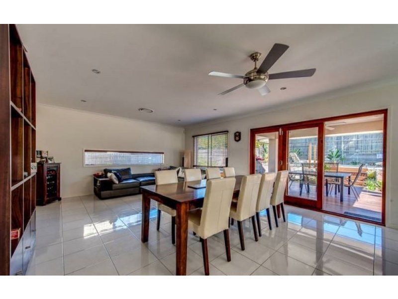 45 Laurel Street, Heathwood QLD 4110