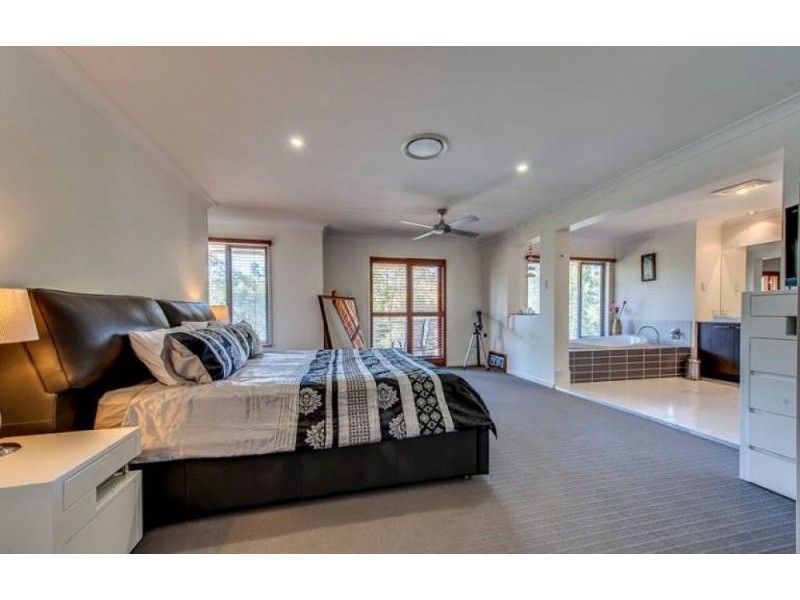 45 Laurel Street, Heathwood QLD 4110