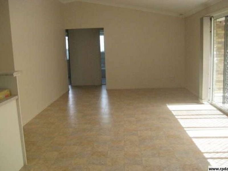 24 Heath Street, Forest Lake QLD 4078